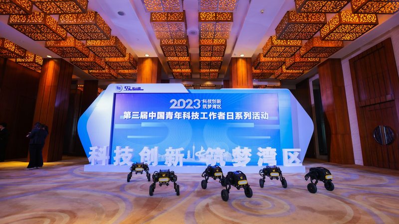 制造业数据中台：价格背后的价值考量